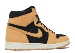Air Jordan 1 Retro High OG 'Heirloom' 8 Air Jordan 1 Retro High OG 'Heirloom' -Sneaker Haven Shop 3 166