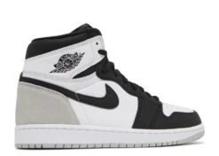 Air Jordan 1 Retro High OG 'Stage Haze' -Sneaker Haven Shop 3 189