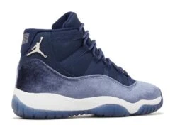 Wmns Air Jordan 11 Retro 'Midnight Navy Velvet' -Sneaker Haven Shop 3 204