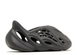 ADIDAS Yeezy Foam Runner 'Onyx' -Sneaker Haven Shop 3 320