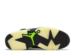 Air Jordan 6 Retro 'Electric Green' 9 Air Jordan 6 Retro 'Electric Green' -Sneaker Haven Shop 4 155