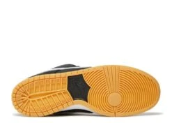 Nike Dunk Low SB 'Black Gum' 9 Nike Dunk Low SB 'Black Gum' -Sneaker Haven Shop 4 27